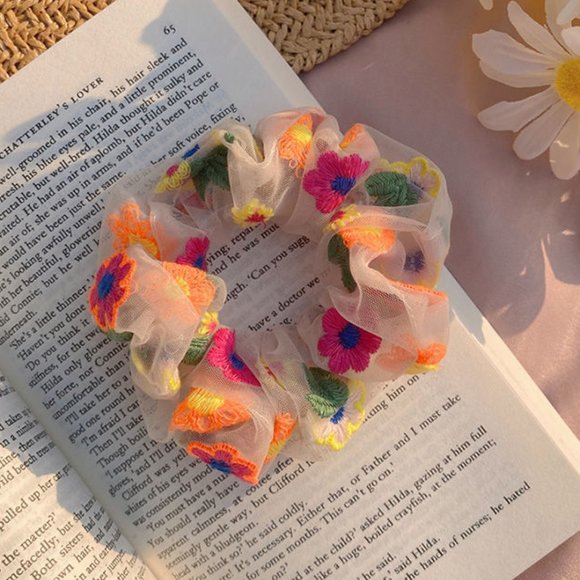 💐Embroidery Floral Hair Tie Scrunchies - Picture 3 of 7